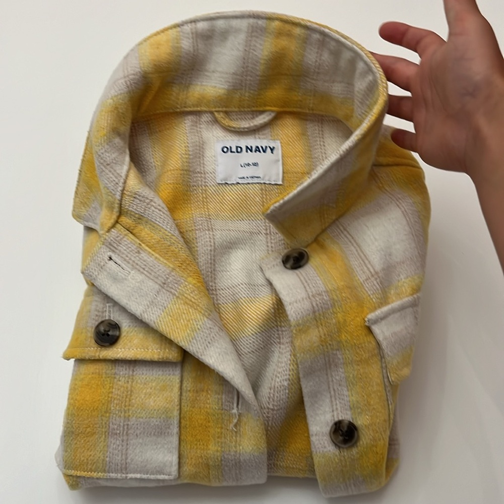 Old Navy shacket - Picture 5 of 5